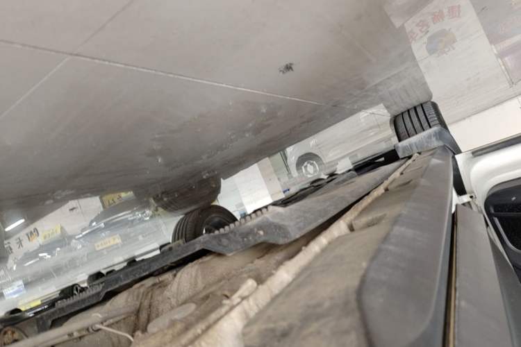 Used Skoda Kamiq 2020 1.5L Automatic Comfort Edition Left Side Sill