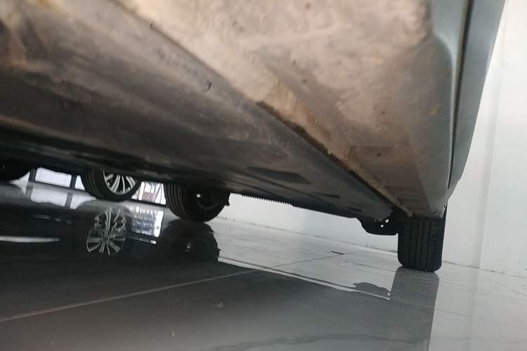 Used Skoda Kamiq 2020 1.5L Automatic Standard Edition Left Side Sill