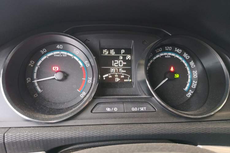 Used Skoda Kamiq 2020 Facelifted GT 1.5L Automatic Flagship Version China VI Standard Odometer Close Up