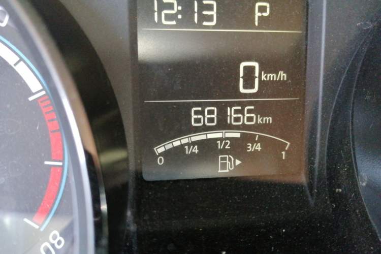Used Skoda Kamiq 2020 1.5L Automatic Comfort Edition Odometer Close Up