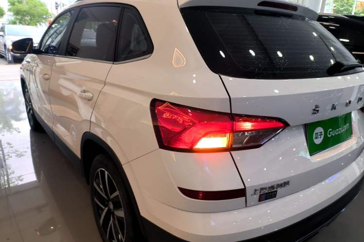 Used Skoda Kamiq 2020 1.5L Automatic Comfort Edition Rear Left 45 Deg