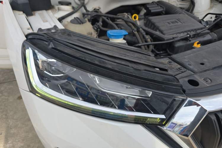 Used Skoda Kamiq 2020 GT TSI 230 DSG Comfort Edition China VI standard Right Front Headlight