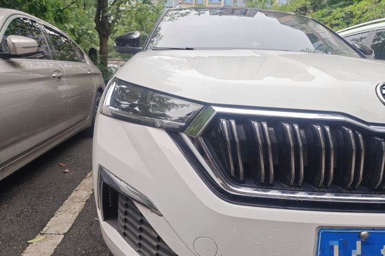 Used Skoda Kamiq 2020 Facelifted GT TSI 230 DSG Flagship Edition China VI Standard Right Front Headlight