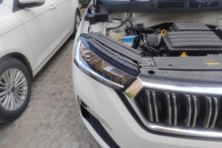 Used Skoda Kamiq 2020 Facelifted GT 1.5L Automatic Flagship Version China VI Standard Right Front Headlight