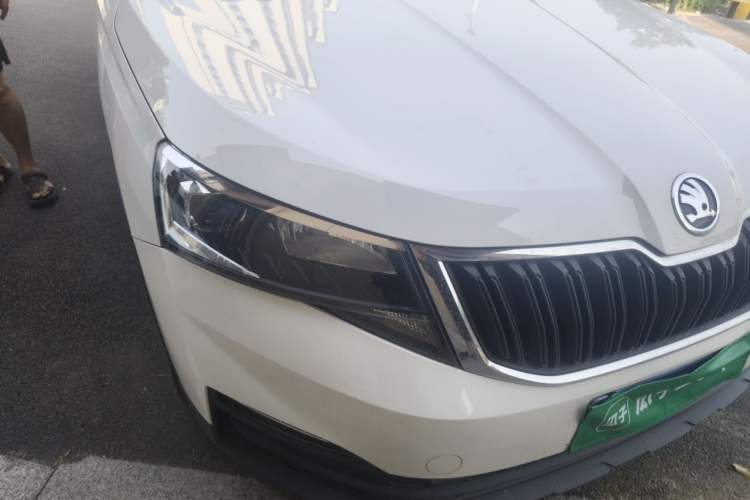 Used Skoda Kamiq 2020 1.5L Automatic Standard Edition Right Front Headlight