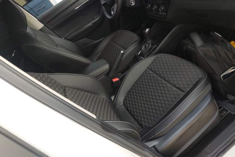 Used Skoda Kamiq 2020 1.5L Automatic Comfort Edition Right Front Seat