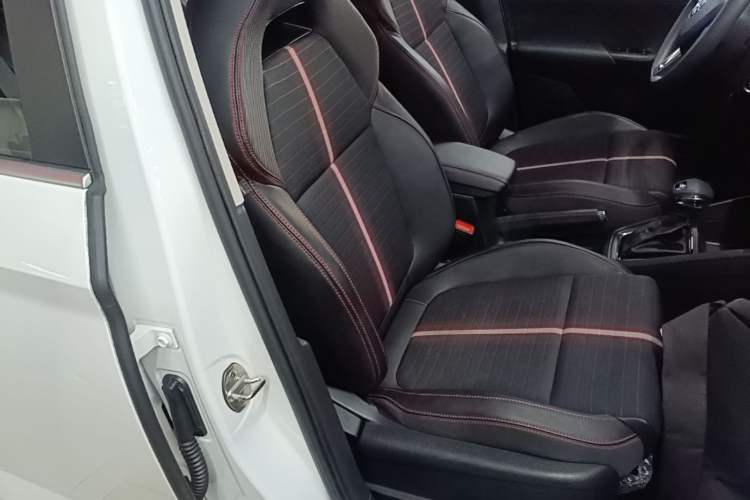 Used Skoda Kamiq 2020 Facelifted GT 1.5L Automatic Flagship Version China VI Standard Right Front Seat