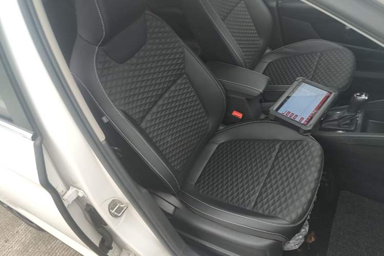 Used Skoda Kamiq 2020 1.5L Automatic Comfort Edition Right Front Seat