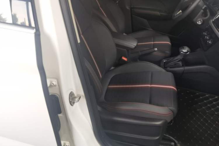 Used Skoda Kamiq 2020 Facelifted GT TSI 230 DSG Flagship Edition China VI Standard Right Front Seat