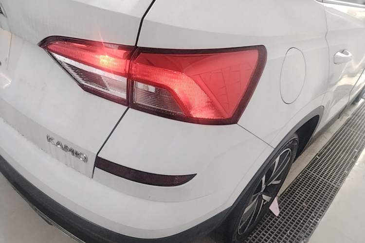Used Skoda Kamiq 2020 1.5L Automatic Comfort Edition Right Rear Taillight