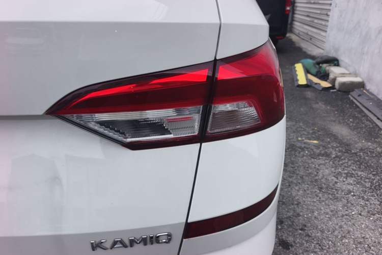 Used Skoda Kamiq 2020 1.5L Automatic Comfort Edition Right Rear Taillight