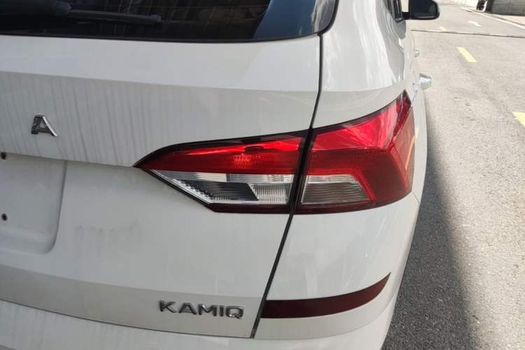 Used Skoda Kamiq 2020 1.5L Automatic Comfort Edition Right Rear Taillight