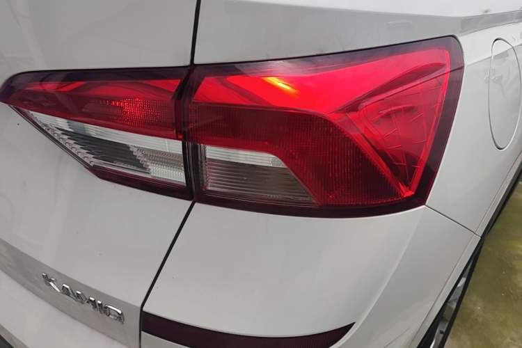 Used Skoda Kamiq 2020 1.5L Automatic Standard Edition Right Rear Taillight