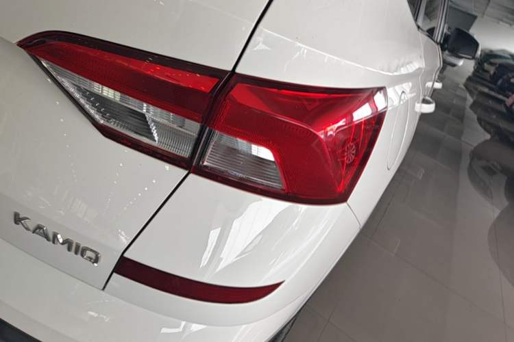 Used Skoda Kamiq 2020 1.5L Automatic Comfort Edition Right Rear Taillight