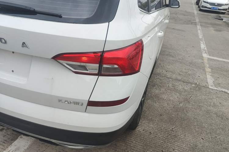 Used Skoda Kamiq 2020 1.5L Automatic Comfort Edition Right Rear Taillight