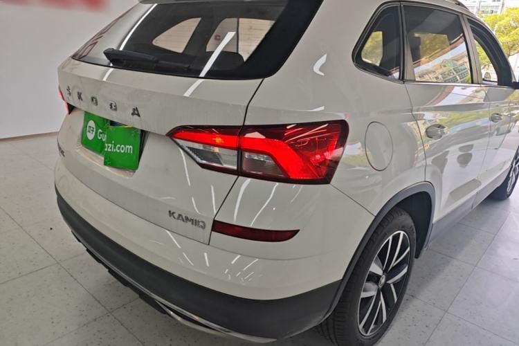 Used Skoda Kamiq 2020 1.5L Automatic Comfort Edition Right Rear Taillight