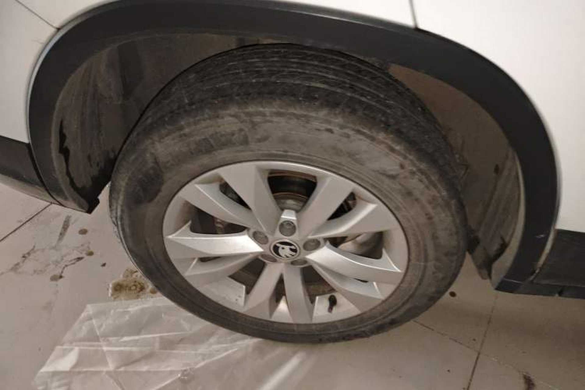 Used Skoda Kamiq 2020 1.5L Manual Standard Edition Right Rear Wheel Hub