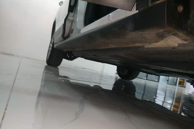 Used Skoda Kamiq 2020 1.5L Automatic Standard Edition Right Side Sill
