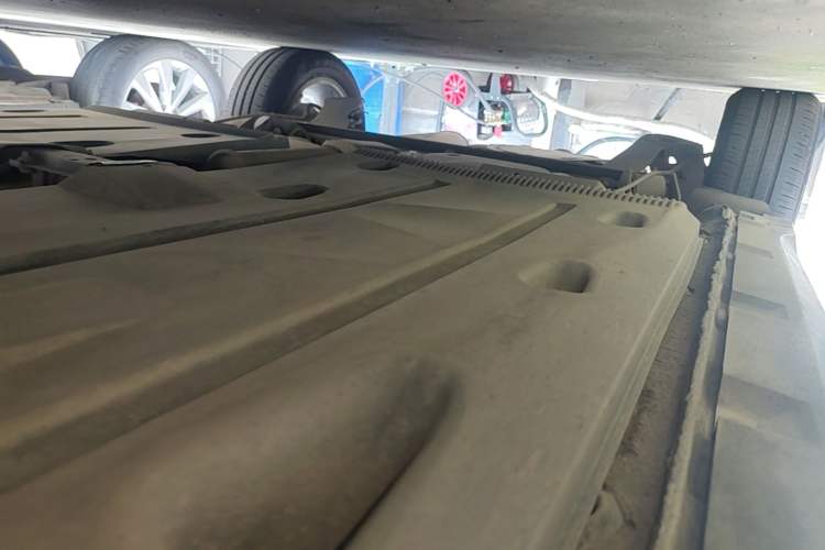 Used Skoda Kamiq 2020 1.5L Automatic Standard Edition Right Side Sill