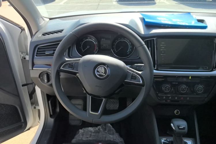 Used Skoda Kamiq 2020 GT 1.5L Automatic Flagship Model China VI Standard Steering Wheel