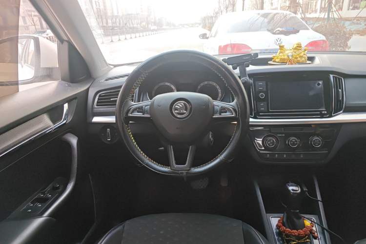 Used Skoda Kamiq 2020 1.5L Automatic Comfort Edition Steering Wheel