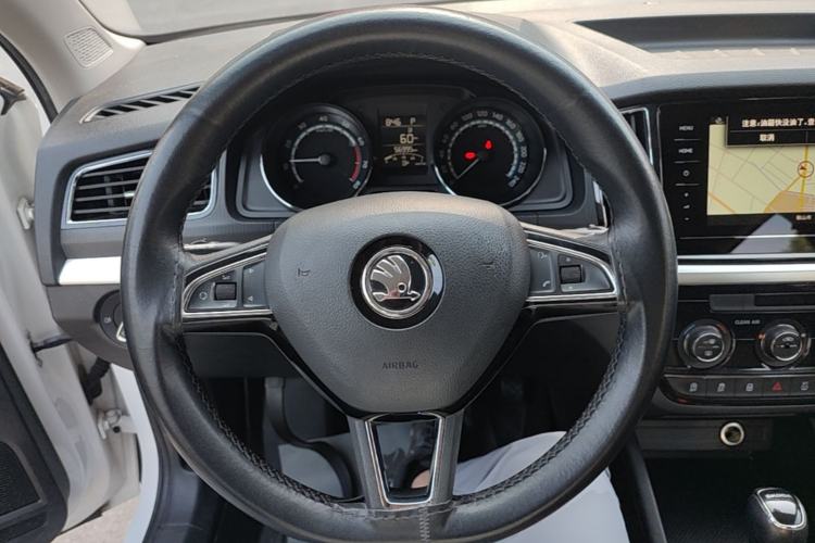 Used Skoda Kamiq 2020 1.5L Automatic Comfort Edition Steering Wheel