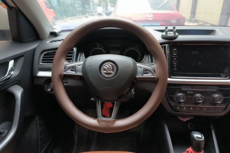 Used Skoda Kamiq 2020 1.5L Automatic Comfort Edition Steering Wheel