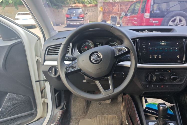 Used Skoda Kamiq 2020 1.5L Automatic Standard Edition Steering Wheel