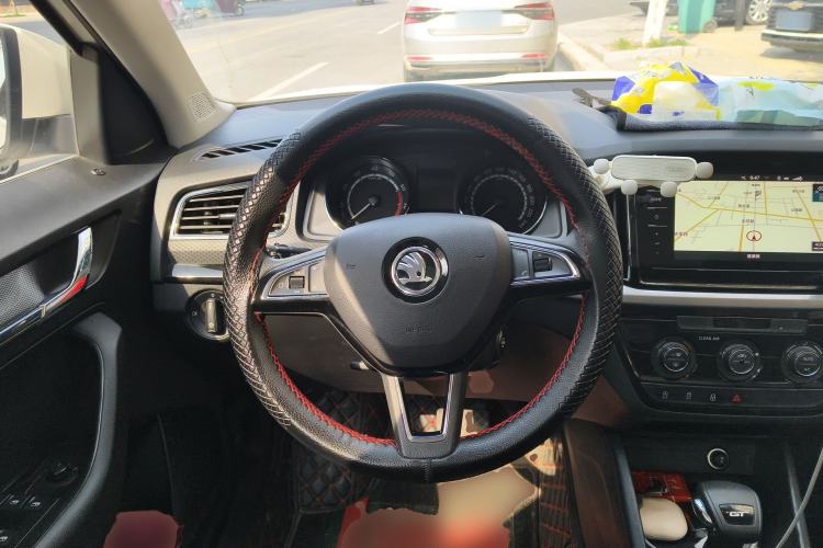 Used Skoda Kamiq 2020 Facelifted GT 1.5L Automatic Flagship Version China VI Standard Steering Wheel