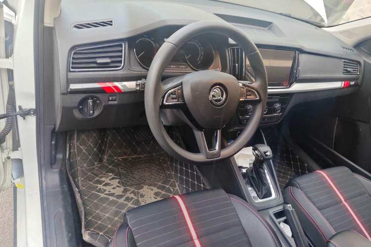 Used Skoda Kamiq 2020 GT 1.5L Automatic Flagship Model China VI Standard Steering Wheel