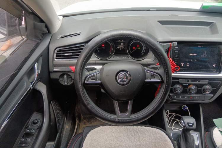 Used Skoda Kamiq 2020 GT TSI 230 DSG Flagship Edition China VI standard Steering Wheel