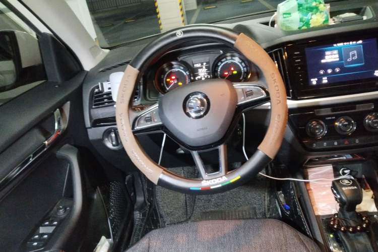 Used Skoda Kamiq 2020 GT 1.5L Automatic Flagship Model China VI Standard Steering Wheel