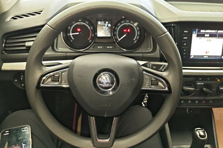 Used Skoda Kamiq 2020 1.5L Automatic Standard Edition Steering Wheel