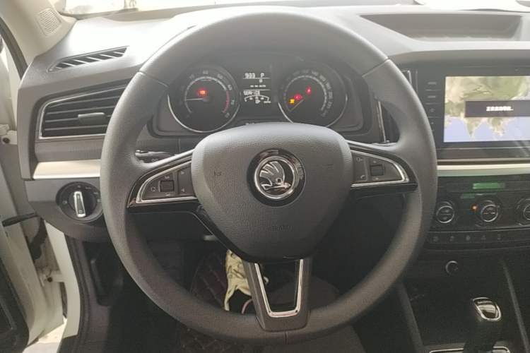 Used Skoda Kamiq 2020 1.5L Automatic Comfort Edition Steering Wheel