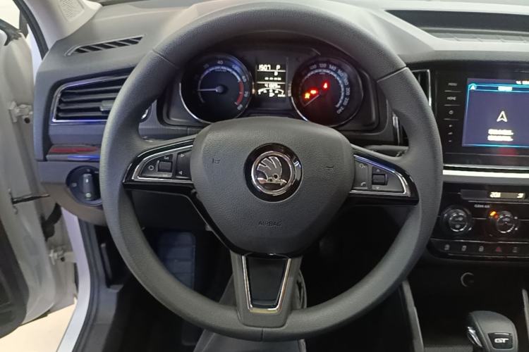 Used Skoda Kamiq 2020 Facelifted GT 1.5L Automatic Flagship Version China VI Standard Steering Wheel