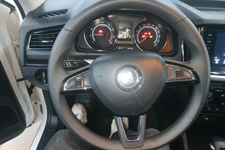 Used Skoda Kamiq 2020 GT 1.5L Automatic Flagship Model China VI Standard Steering Wheel