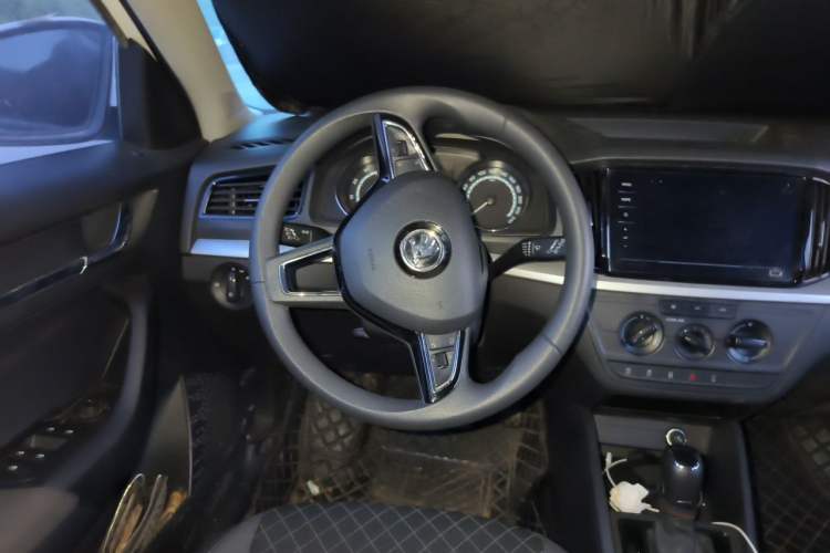 Used Skoda Kamiq 2020 1.5L Automatic Standard Edition Steering Wheel