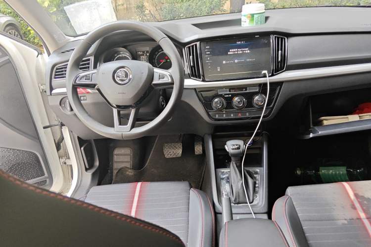Used Skoda Kamiq 2020 GT 1.5L Automatic Flagship Model China VI Standard Steering Wheel