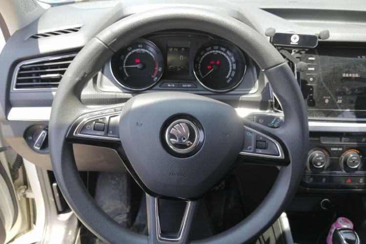 Used Skoda Kamiq 2020 1.5L Automatic Comfort Edition Steering Wheel