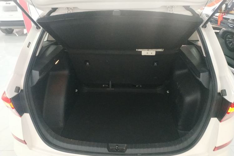 Used Skoda Kamiq 2020 1.5L Automatic Standard Edition Trunk