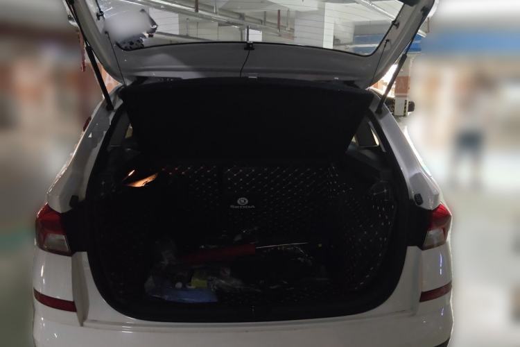 Used Skoda Kamiq 2020 1.5L Automatic Comfort Edition Trunk
