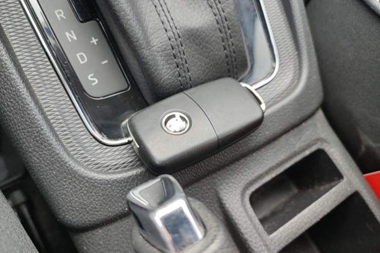 Used Skoda Kamiq 2020 1.5L Automatic Comfort Edition Vehicle Key