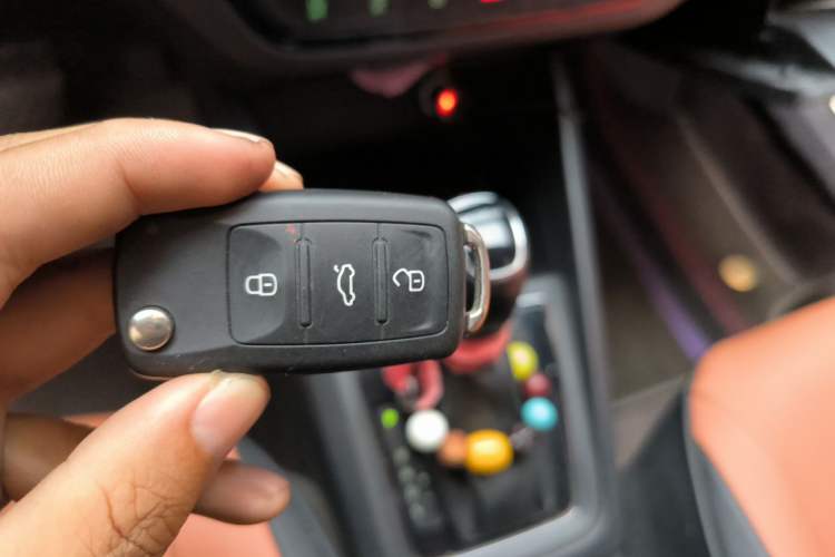 Used Skoda Kamiq 2020 1.5L Automatic Comfort Edition Vehicle Key