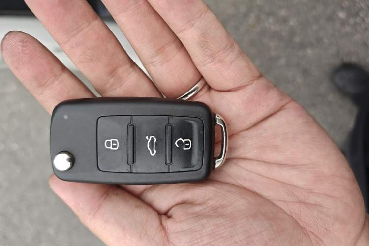 Used Skoda Kamiq 2020 1.5L Automatic Comfort Edition Vehicle Key