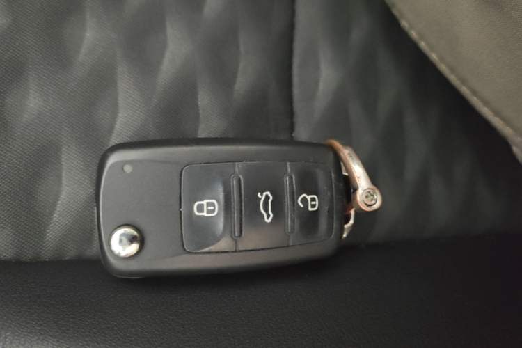 Used Skoda Kamiq 2020 1.5L Automatic Comfort Edition Vehicle Key