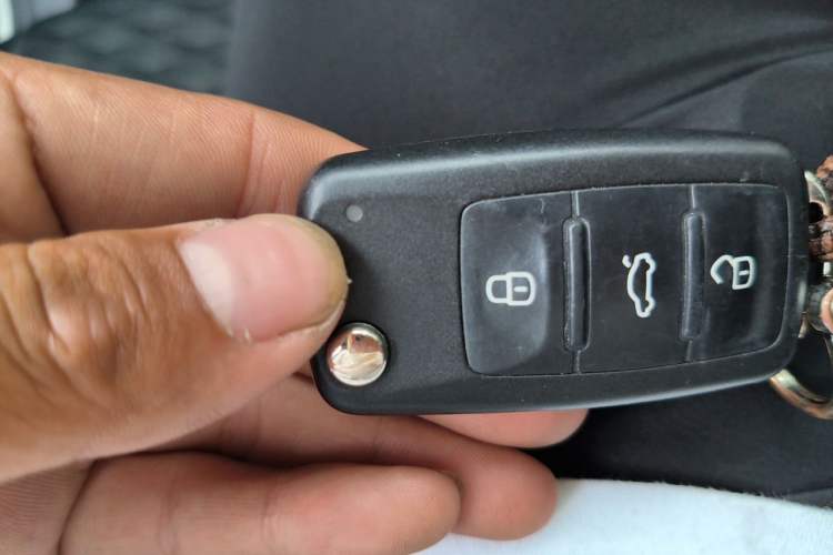 Used Skoda Kamiq 2020 1.5L Automatic Comfort Edition Vehicle Key