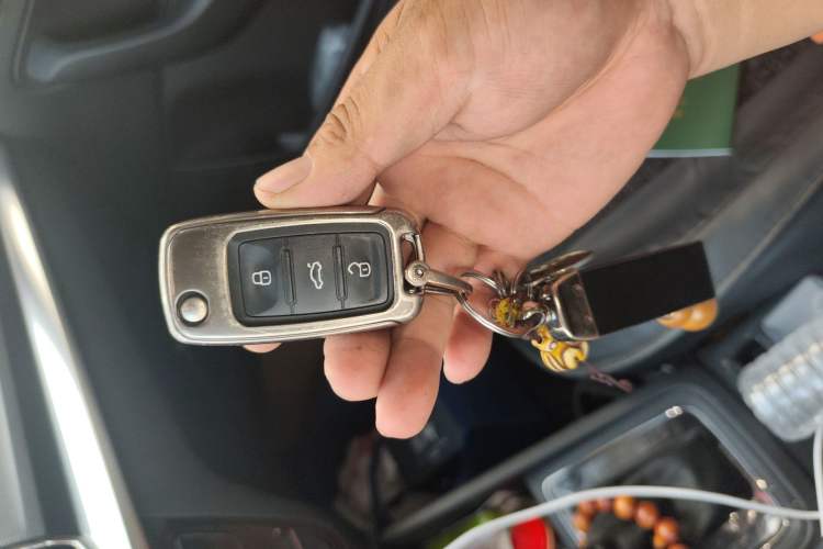 Used Skoda Kamiq 2020 1.5L Automatic Comfort Edition Vehicle Key