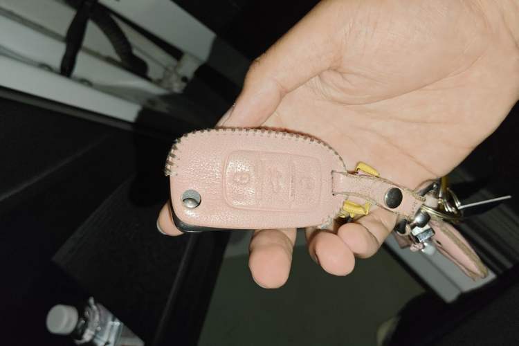 Used Skoda Kamiq 2020 1.5L Automatic Comfort Edition Vehicle Key