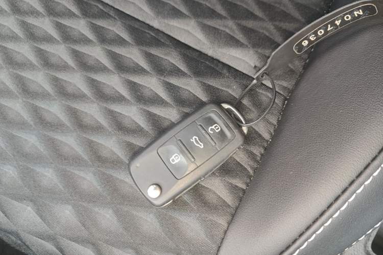Used Skoda Kamiq 2020 1.5L Automatic Comfort Edition Vehicle Key