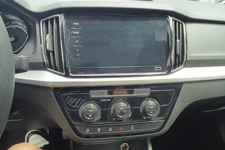 Used Skoda Kamiq 2020 GT TSI 230 DSG Flagship Edition China VI standard Audio And AC Panel